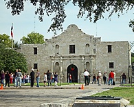 The Alamo - � 2004 Heard & Smith, Attorneys at Law. Photo by Consultwebs.com